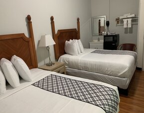 Warfield Hotel