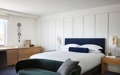 Kimpton Alton Fisherman's Wharf by IHG