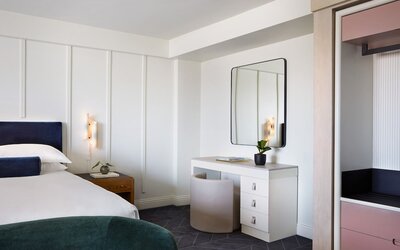 Kimpton Alton Fisherman's Wharf by IHG