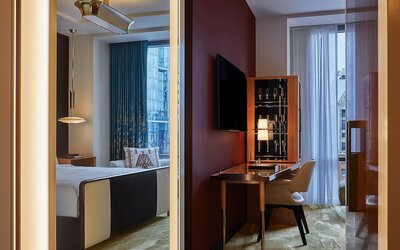 Viceroy Chicago