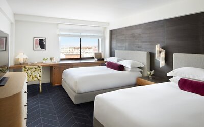 Kimpton Alton Fisherman's Wharf by IHG