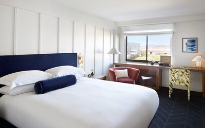 Kimpton Alton Fisherman's Wharf by IHG