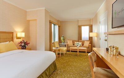 Orchard Garden Hotel