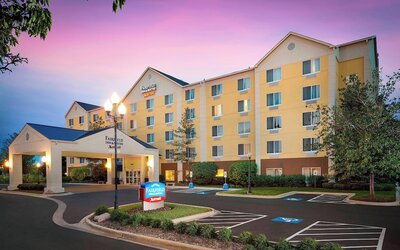 Fairfield Inn and Suites by Marriott Chicago Midway Airport