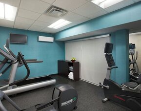 Fairfield Inn and Suites by Marriott Chicago Midway Airport