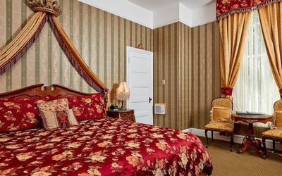 Queen Anne Hotel