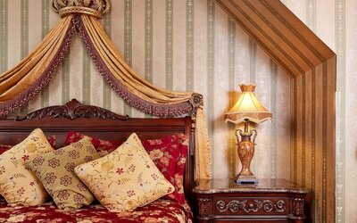 Queen Anne Hotel