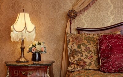 Queen Anne Hotel