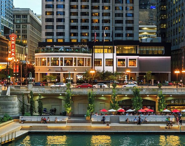 Renaissance Chicago Downtown Hotel