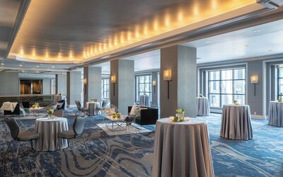 Renaissance Chicago Downtown Hotel