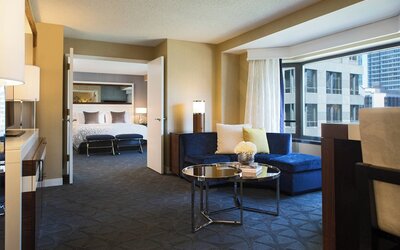 Renaissance Chicago Downtown Hotel