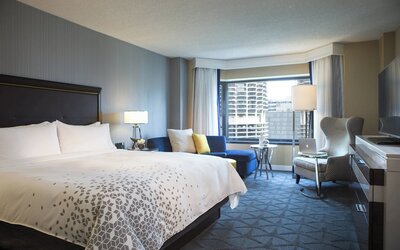 Renaissance Chicago Downtown Hotel