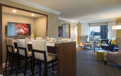 Renaissance Chicago Downtown Hotel