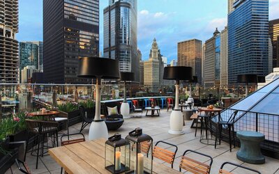 Renaissance Chicago Downtown Hotel