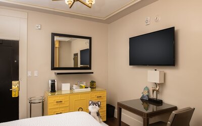 Staypineapple, An Elegant Hotel, Union Square
