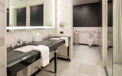 Staypineapple, An Elegant Hotel, Union Square