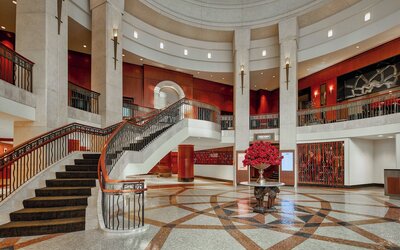 InterContinental Chicago Magnificent Mile by IHG