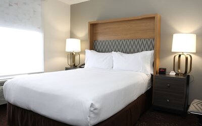 Holiday Inn Chicago O'Hare Area by IHG