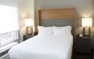 Holiday Inn Chicago O'Hare Area by IHG