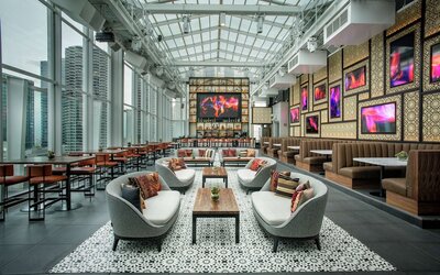 theWit Chicago, a Hilton Hotel