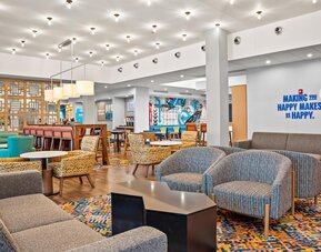 Hampton Inn Chicago North-Loyola Station