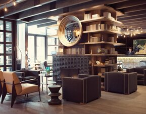 Thompson Chicago, by Hyatt