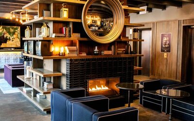 Thompson Chicago, by Hyatt