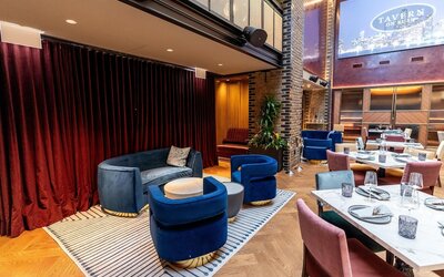 Thompson Chicago, by Hyatt