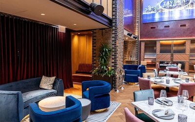 Thompson Chicago, by Hyatt