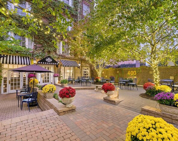 Best Western Plus Hawthorne Terrace Hotel