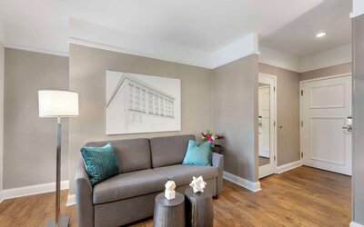 Best Western Plus Hawthorne Terrace Hotel