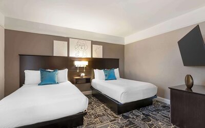 Best Western Plus Hawthorne Terrace Hotel