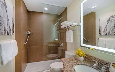 Best Western Plus Hawthorne Terrace Hotel