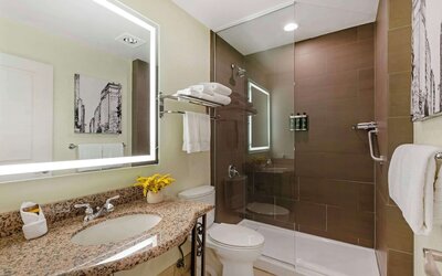 Best Western Plus Hawthorne Terrace Hotel