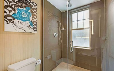 Best Western Plus Hawthorne Terrace Hotel
