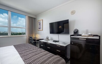 Arya Hotel & Suites Coconut Grove, WorldHotels, Distinctive