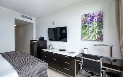 Arya Hotel & Suites Coconut Grove, WorldHotels, Distinctive