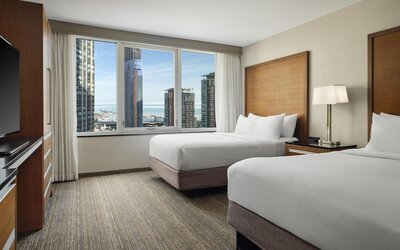 Embassy Suites by Hilton Chicago Downtown Magnificent Mile