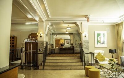 Executive Hotel Vintage Court