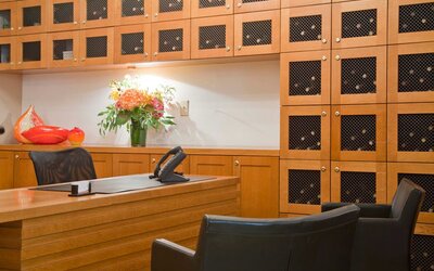 Executive Hotel Vintage Court