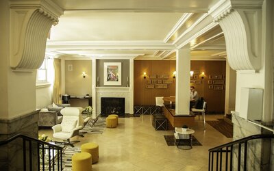 Executive Hotel Vintage Court