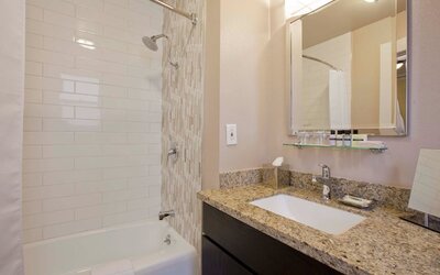 Executive Hotel Vintage Court