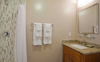 Executive Hotel Vintage Court