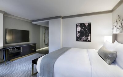 The Gwen, a Luxury Collection Hotel, Michigan Avenue Chicago