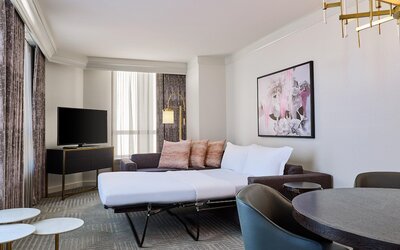 The Gwen, a Luxury Collection Hotel, Michigan Avenue Chicago