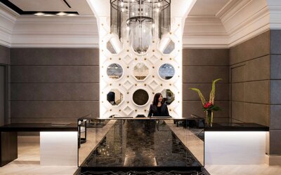 LondonHouse Chicago, Curio Collection by Hilton