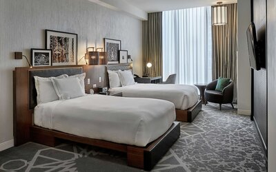 LondonHouse Chicago, Curio Collection by Hilton