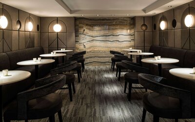 LondonHouse Chicago, Curio Collection by Hilton