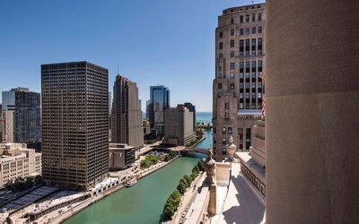 LondonHouse Chicago, Curio Collection by Hilton