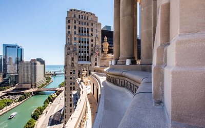 LondonHouse Chicago, Curio Collection by Hilton